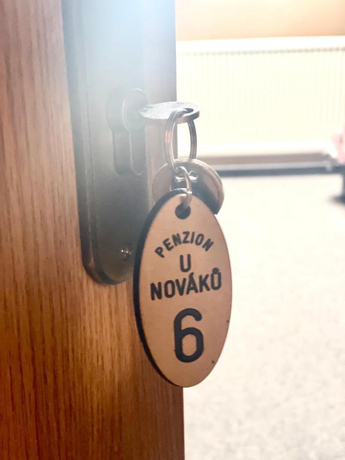 Penzion A Restaurace U Novaku Bítovany エクステリア 写真